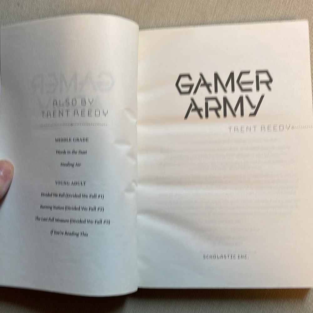 📚2/$6 Gamer Army - Picture 7 of 12